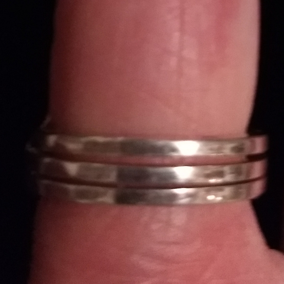 3 SS Stackable Dolphin Rings - Picture 2 of 2